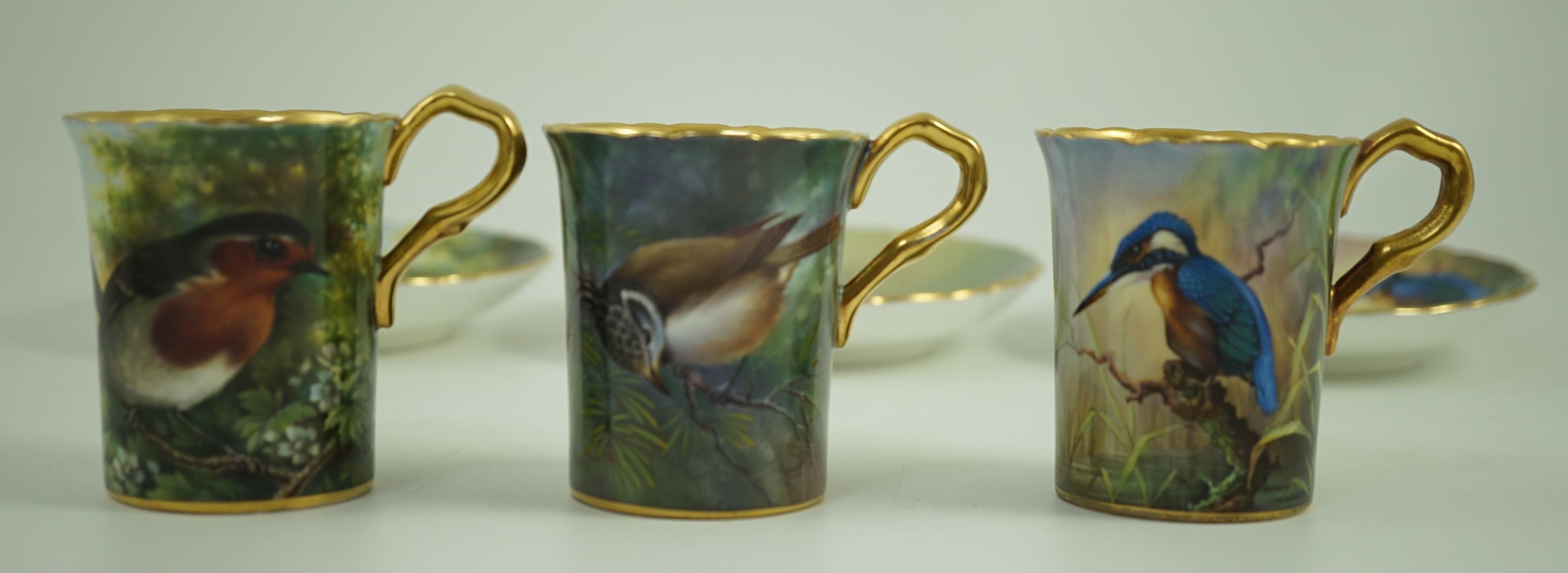 A set of six Paragon bird painted cabinet cups and saucers, 1950s, Saucers 11 cm diameter